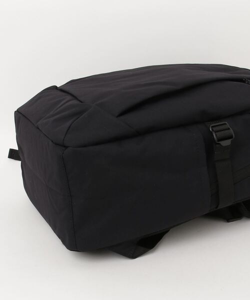 Gramicci(グラミチ)の「『GRAMICCI(グラミチ) 』CORDURA DAY PACK(バックパック/リュック・メンズ・ブラック/オリーブ・FREE)」の5枚目の写真