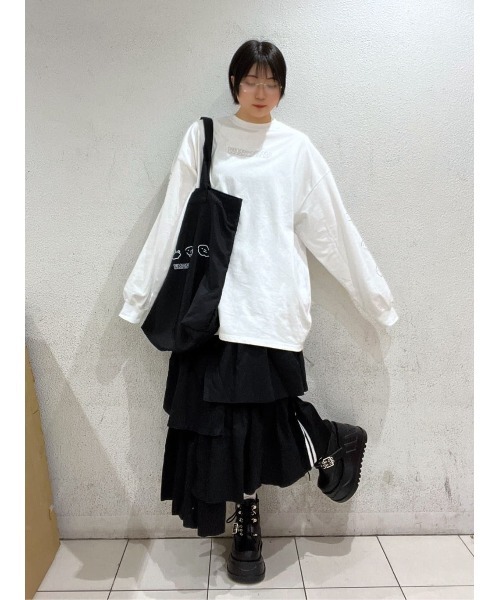 Whinny（ホワイニー）の「Whinny/とろけたいぬいぬいぬ?T（Tシャツ/カットソー・レディース・サックスブルー/ブラック/ホワイト・FREE）」の4枚目の写真