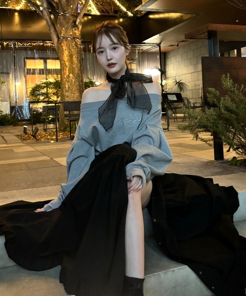 SOLA（ソラ）の「volume sleeve sweatshirts（スウェット・レディース・オフホワイト/グレー・FREE）」の6枚目の写真
