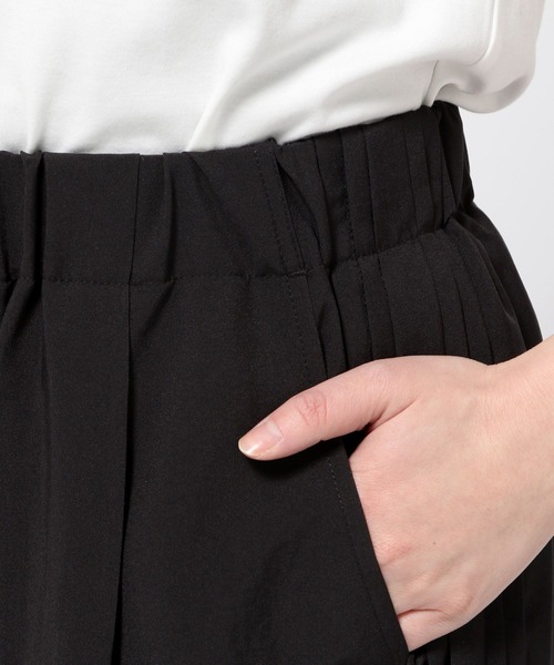 LEPSIM（レプシィム）の「サイドメニータックラインパンツ　322225（その他パンツ・レディース・ネイビー/グレイッシュベージュ/ブラック/カーキ・FREE）」の11枚目の写真