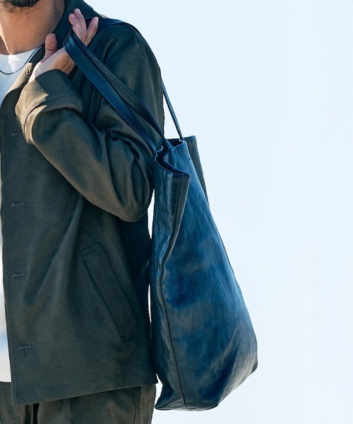 wjk（ダヴルジェイケイ）の「mko12782-KOBE LEATHER big tote bag ビッグトートバッグ（トートバッグ・メンズ・ブラック・FREE）」の15枚目の写真