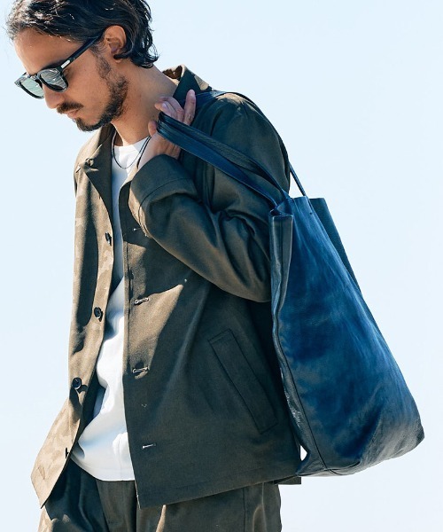 wjk（ダヴルジェイケイ）の「mko12782-KOBE LEATHER big tote bag ビッグトートバッグ（トートバッグ・メンズ・ブラック・FREE）」の13枚目の写真