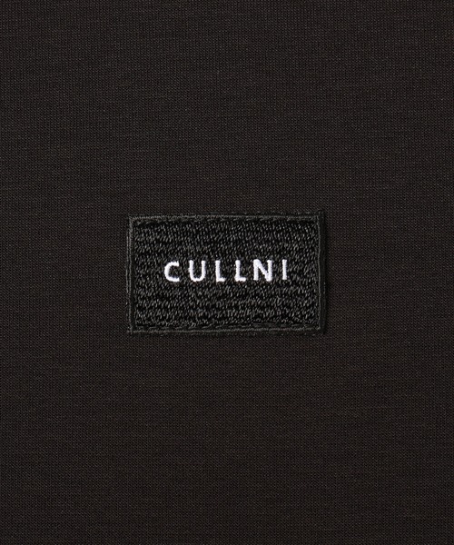 CULLNI（クルニ）の「Cotton Double Knit Embroidered Patch Pullover（Tシャツ/カットソー・メンズ・ブルー/ベージュ/ホワイト/ブラック・1/2/0）」の7枚目の写真