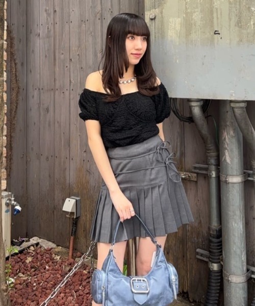 SLY（スライ）の「PUFF SLEEVE GATHER CUT TOPS パフスリーブ ギャザー カット トップス（Tシャツ/カットソー・レディース・ブラック/ホワイト・FREE）」の18枚目の写真