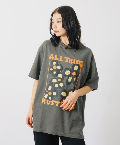 KURO(クロ)の「【KURO/クロ】ANYTHING FLOWER Tシャツ/日本製【WEB限定】(Tシャツ/カットソー・レディース・ブラック/ホワイト・フリー)」の5枚目の写真