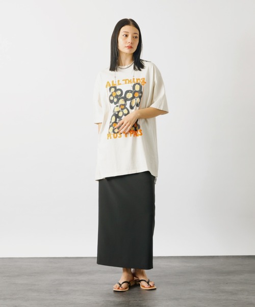 KURO(クロ)の「【KURO/クロ】ANYTHING FLOWER Tシャツ/日本製【WEB限定】(Tシャツ/カットソー・レディース・ブラック/ホワイト・フリー)」の9枚目の写真