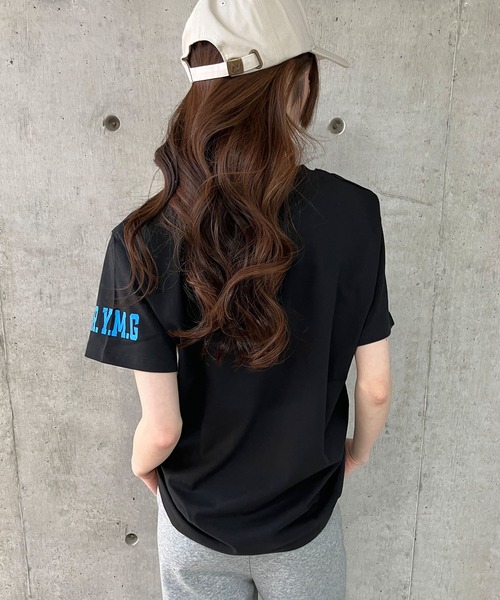 GLAMOROUS JANE(グラマラスジェーン)の「フロントプリントTシャツ(Tシャツ/カットソー・レディース・ブラック/オフホワイト/パープル・M)」の18枚目の写真