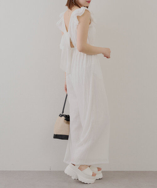 Chico（チコ）の「バックリボンフリルコンビネゾン（つなぎ