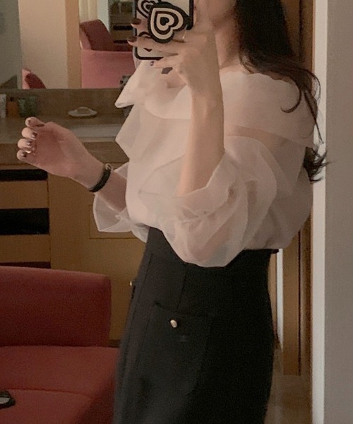 gossip!ロサンゼルス(ゴシップロサンゼルス)の「YUGA ワンショルダー ボウタイメッシュトップス(シャツ/ブラウス・レディース・ブラック/オフホワイト・FREE)」の19枚目の写真