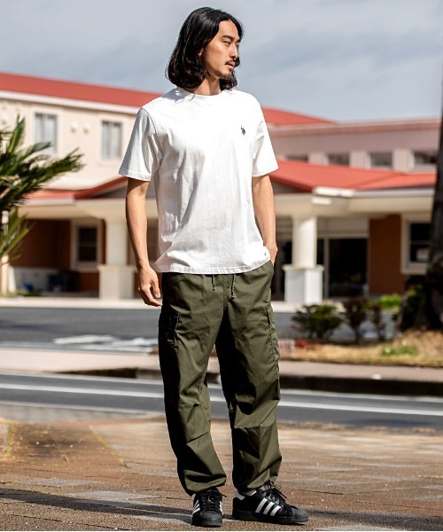 U.S. POLO ASSN.(ユーエスポロアッスン)の「『U.S. POLO ASSN/ユーエスポロアッスン』クルーネック半袖Tシャツ(Tシャツ/カットソー・メンズ・ダークブラウン/ネイビー/サーモンピンク/ブラック×ホワイト/オフホワイト/ダークグリーン/キャメル・L/M)」の8枚目の写真