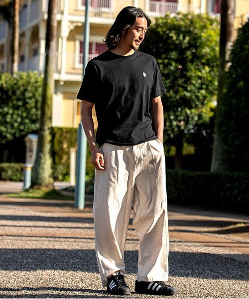 U.S. POLO ASSN.(ユーエスポロアッスン)の「『U.S. POLO ASSN/ユーエスポロアッスン』クルーネック半袖Tシャツ(Tシャツ/カットソー・メンズ・ダークブラウン/ネイビー/サーモンピンク/ブラック×ホワイト/オフホワイト/ダークグリーン/キャメル・L/M)」の13枚目の写真