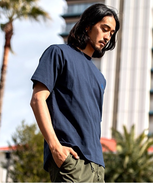 U.S. POLO ASSN.(ユーエスポロアッスン)の「『U.S. POLO ASSN/ユーエスポロアッスン』クルーネック半袖Tシャツ(Tシャツ/カットソー・メンズ・ダークブラウン/ネイビー/サーモンピンク/ブラック×ホワイト/オフホワイト/ダークグリーン/キャメル・L/M)」の19枚目の写真