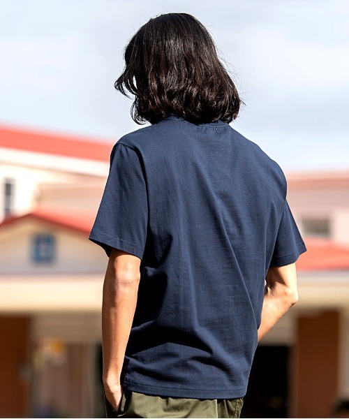 U.S. POLO ASSN.(ユーエスポロアッスン)の「『U.S. POLO ASSN/ユーエスポロアッスン』クルーネック半袖Tシャツ(Tシャツ/カットソー・メンズ・ダークブラウン/ネイビー/サーモンピンク/ブラック×ホワイト/オフホワイト/ダークグリーン/キャメル・L/M)」の20枚目の写真