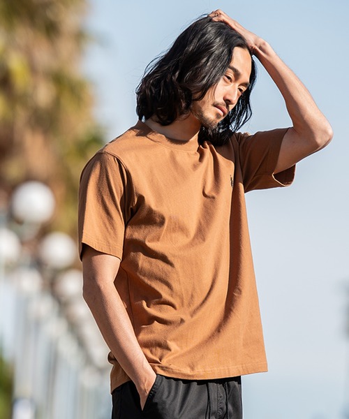 U.S. POLO ASSN.(ユーエスポロアッスン)の「『U.S. POLO ASSN/ユーエスポロアッスン』クルーネック半袖Tシャツ(Tシャツ/カットソー・メンズ・ダークブラウン/ネイビー/サーモンピンク/ブラック×ホワイト/オフホワイト/ダークグリーン/キャメル・L/M)」の22枚目の写真