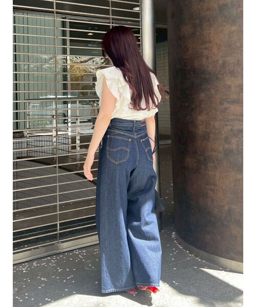 Lee（リー）の「【Leeコラボ】ハイライズセミワイドパンツ（デニムパンツ・レディース・オフホワイト/ブルー/インディゴブルー・SMALL/MEDIUM）」の4枚目の写真