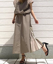 Q | バイカラーZIPスカート(スカート)