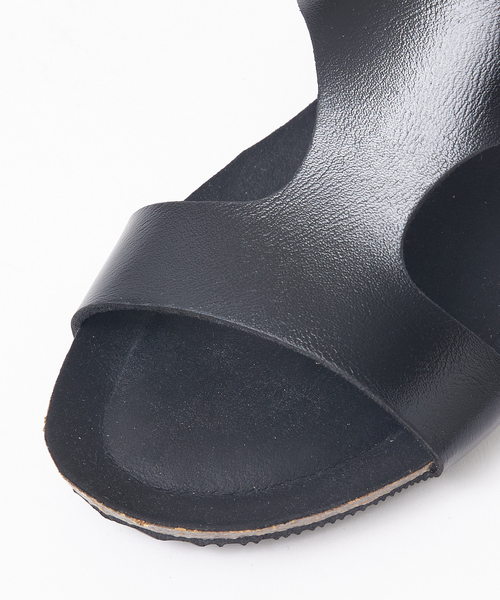 PLAKTON（プラクトン）の「●PLAKTON　スリングバックサンダル（サンダル・レディース・ベージュ/ブラック・35/36/37/38）」の4枚目の写真