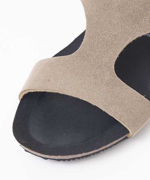 PLAKTON（プラクトン）の「●PLAKTON　スリングバックサンダル（サンダル・レディース・ベージュ/ブラック・35/36/37/38）」の3枚目の写真