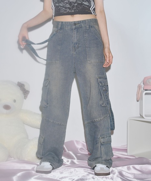 MSGirl(エムエスジーガール)の「ルーズシルエットカーゴデニムパンツ(デニムパンツ・レディース・ブルー・S/M/L)」の14枚目の写真