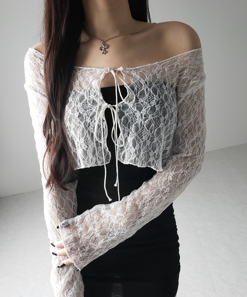 me+em select(ミームセレクト)の「【 2color 】ダブルストラップリボンショートレースカーディガン /double strap ribbon short lace cardigan(カーディガン/ボレロ・レディース・ブラック/ホワイト・FREE)」の16枚目の写真