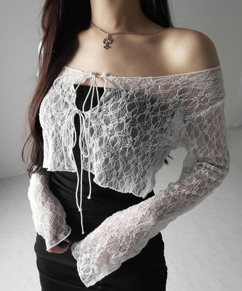 me+em select(ミームセレクト)の「【 2color 】ダブルストラップリボンショートレースカーディガン /double strap ribbon short lace cardigan(カーディガン/ボレロ・レディース・ブラック/ホワイト・FREE)」の6枚目の写真