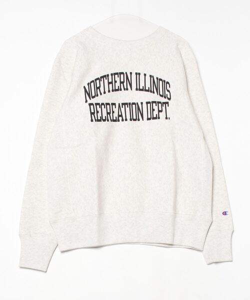 Champion（チャンピオン）の「【Champion/チャンピオン】メンズ リバースウィーブ(R) クルーネックスウェットシャツ（スウェット・メンズ・シルバーグレー/ダークネイビー/ブラック/ブルーグレー/イエロー系その他/ナチュラル・MEDIUM/LARGE/X-LARGE/XX-LARGE）」の2枚目の写真