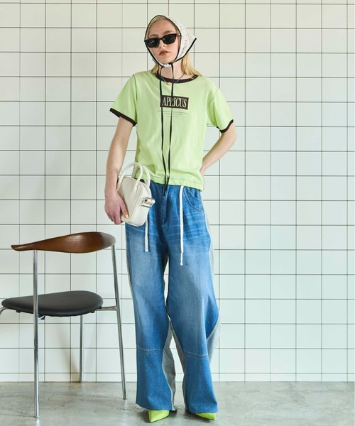 MAISON SPECIAL(メゾンスペシャル)の「Cut Docking Curve Denim Pants/カットドッキングカーブデニム(デニムパンツ・レディース・ブラック/ブルー・36/38)」の4枚目の写真