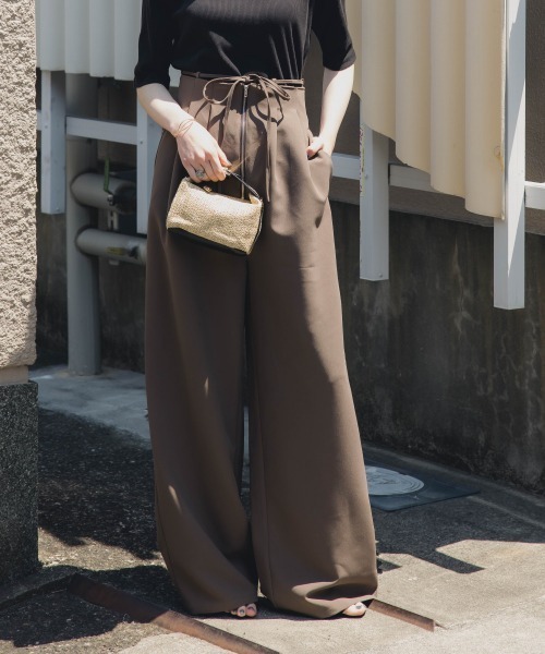 slattgir（スラットジール）の「高身長　リボン付ハイウエストタックワイドパンツ（トールサイズ）Essenave（その他パンツ・レディース・モカ/アイボリー・T3L/TLL/TM/TL）」の14枚目の写真
