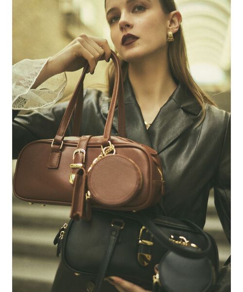 RESEXXY（リゼクシー）の「チャーム付きイーストウエストバック（ハンドバッグ・レディース・ブラウン/ブラック・FREE）」の15枚目の写真