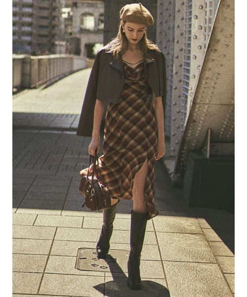 RESEXXY（リゼクシー）の「チャーム付きイーストウエストバック（ハンドバッグ・レディース・ブラウン/ブラック・FREE）」の19枚目の写真