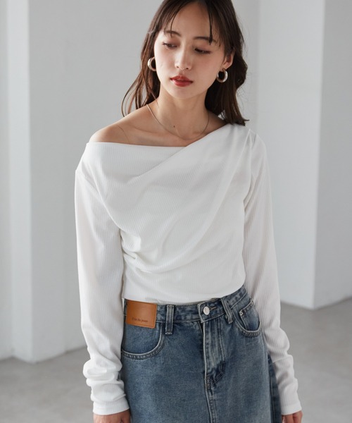 RANAN（ラナン）の「［26SS新色追加］2WAYドレープオフショルリブロンT（Tシャツ/カットソー・レディース・ブラック/その他/チャコールグレー/ホワイト/レッド/アイボリー/ライトピンク・M/L/LL）」の8枚目の写真