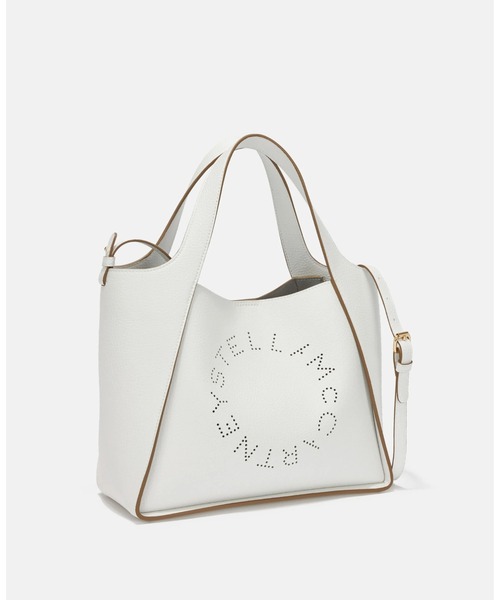 STELLA McCARTNEY（ステラマッカートニー）の「Stella Logo Grainy Alter Mat Crossbody Bag / ステラ ロゴ グレイン オルターマット クロスボディバッグ（ショルダーバッグ・レディース・ホワイト・ONE SIZE）」の2枚目の写真