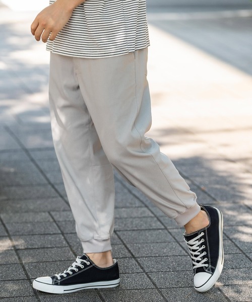 Rocky Monroe(ロッキーモンロー)の「接触冷感 多機能ストレッチクロップドイージージョガーパンツ(その他パンツ・メンズ・オフホワイト/ブラック/インディゴブルー/ベージュ/ブルーグレー/ネイビー/グレー/チャコールグレー/サックスブルー/カーキ・XXL/XL/L/M/S)」の4枚目の写真