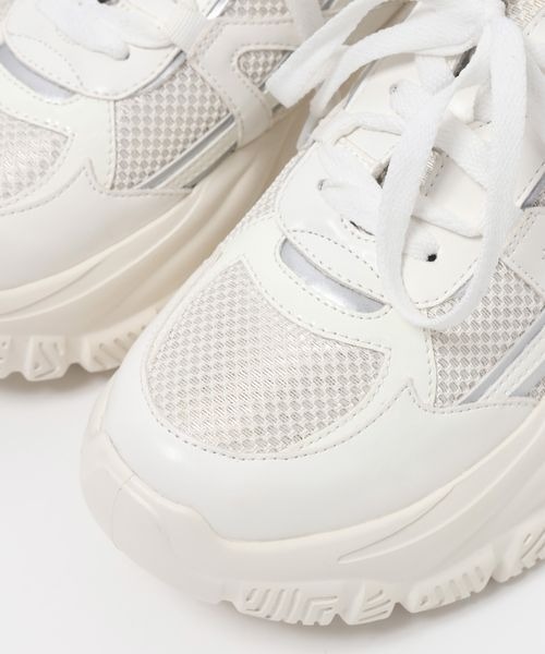 PAGEBOY(ページボーイ)の「ダットコンビソールスニーカー(スニーカー・レディース・ブラック/シルバー/オフホワイト・LARGE/MEDIUM)」の20枚目の写真