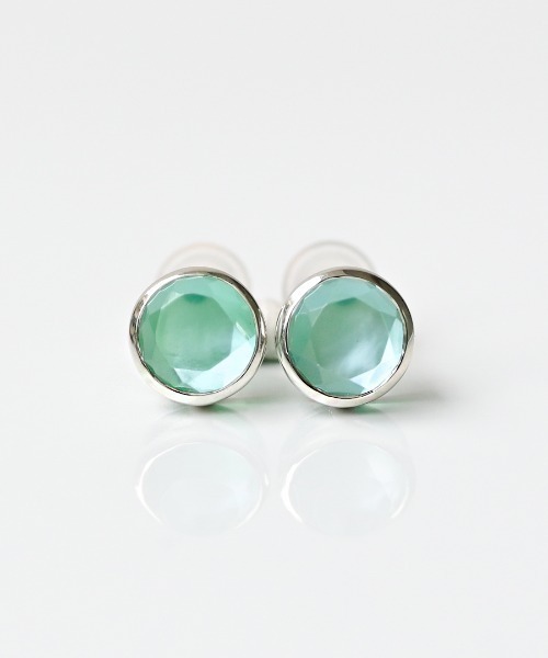 sowi(ソーイ)の「Talat ルアン ピアス(ピアス(両耳用)・レディース・グリーン/ブルー/レモンイエロー/ライラック/ライトブルー/オフホワイト・フリ-)」の3枚目の写真