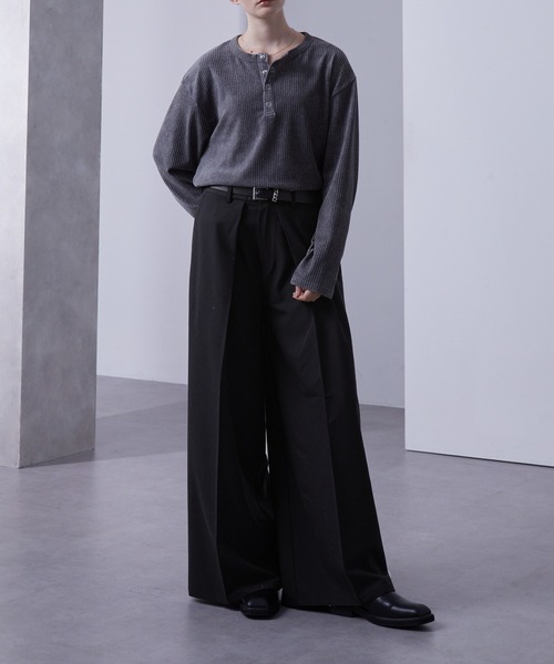 フォールディッドタック ワイドストレートスラックス【セットアップ