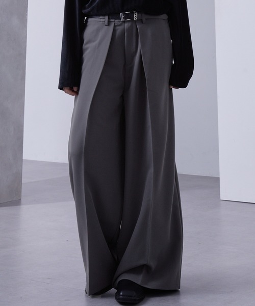 strongthe スラックス フォールディッドタック ワイドストレートスラックス