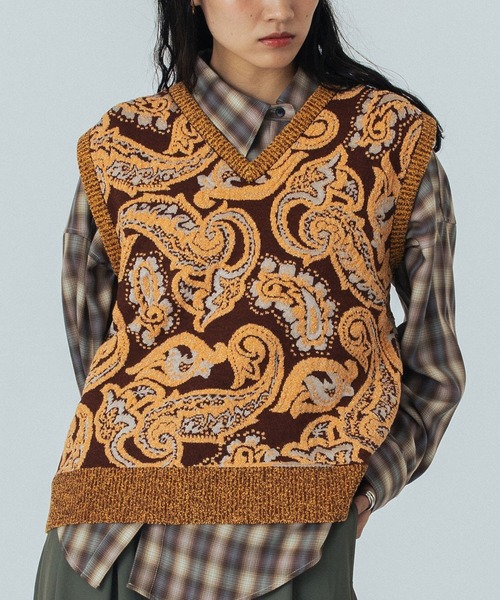 ROSE BUD（ローズバッド）の「(mici)PAISLEY JAQUARD KNIT VEST（ベスト・レディース・ネイビー/ブラウン・ONE SIZE）」の2枚目の写真