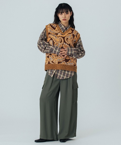 ROSE BUD（ローズバッド）の「(mici)PAISLEY JAQUARD KNIT VEST（ベスト・レディース・ネイビー/ブラウン・ONE SIZE）」の8枚目の写真