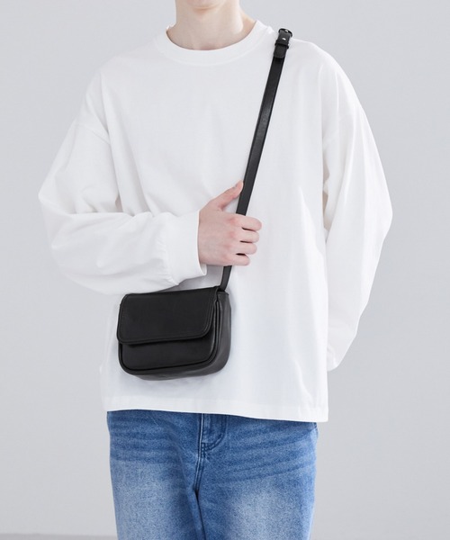 LUENNA（ルエナ）の「【LUENNA】2Way Mini Square Shoulder Bag / 2Wayミニスクエアショルダーバッグ（ショルダーバッグ・メンズ・ブラック/ブラウン・FREE）」の6枚目の写真