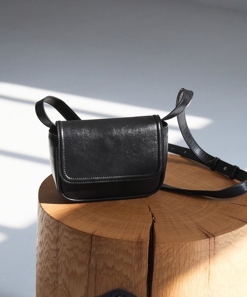 LUENNA（ルエナ）の「【LUENNA】2Way Mini Square Shoulder Bag / 2Wayミニスクエアショルダーバッグ（ショルダーバッグ・メンズ・ブラック/ブラウン・FREE）」の12枚目の写真