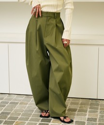 AIC.（エーアイシー）の「【再入荷】カーブシルエットタックパンツ（その他パンツ）」