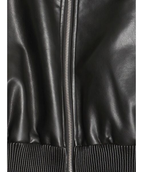 GYDA（ジェイダ）の「【TINY】fake leatherショートブルゾン（ブルゾン・レディース・ブラウン/ブラック・FREE）」の9枚目の写真