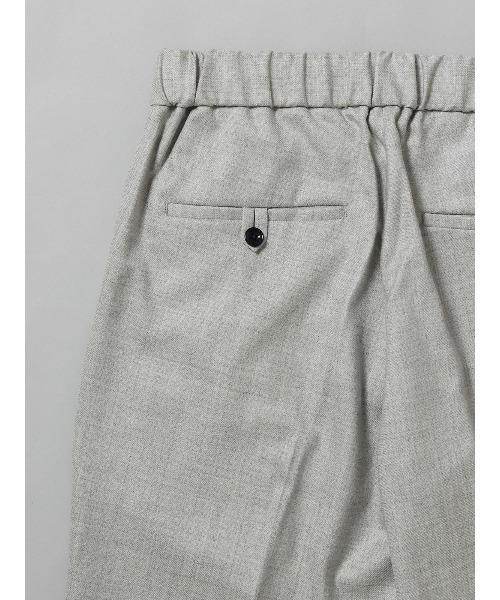 SUIT SQUARE（スーツスクエア）の「GOOVI タックテーパードパンツ ストレッチ ウールサキソニー（スラックス・メンズ・グレー系2/グレー系1・1/2/3）」の7枚目の写真