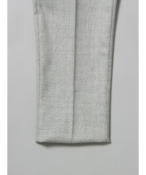 SUIT SQUARE（スーツスクエア）の「GOOVI タックテーパードパンツ ストレッチ ウールサキソニー（スラックス・メンズ・グレー系2/グレー系1・1/2/3）」の8枚目の写真