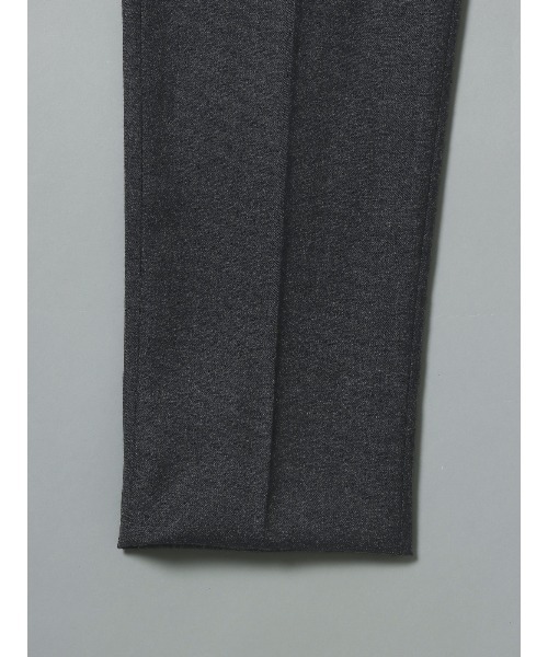 SUIT SQUARE（スーツスクエア）の「GOOVI タックテーパードパンツ ストレッチ ウールサキソニー（スラックス・メンズ・グレー系2/グレー系1・1/2/3）」の15枚目の写真