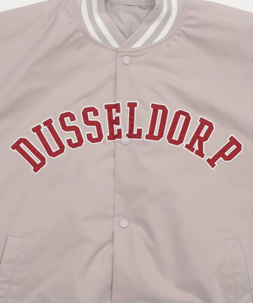 WEGO（ウィゴー）の「WEGO/グラフィックパファースタジャン（スタジャン・メンズ・グレー/ブラック系その他/ブラック/ネイビー・MEDIUM/LARGE）」の13枚目の写真