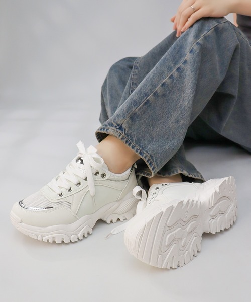 LOVEHUNTER(ラブハンター)の「LOVEHUNTER/+6.5cm 軽量厚底 ボリュームソールメッシュスニーカー(2250)(スニーカー・レディース・ブラック/ホワイト/ベージュ・S/M/L/LL/3L/4L)」の12枚目の写真