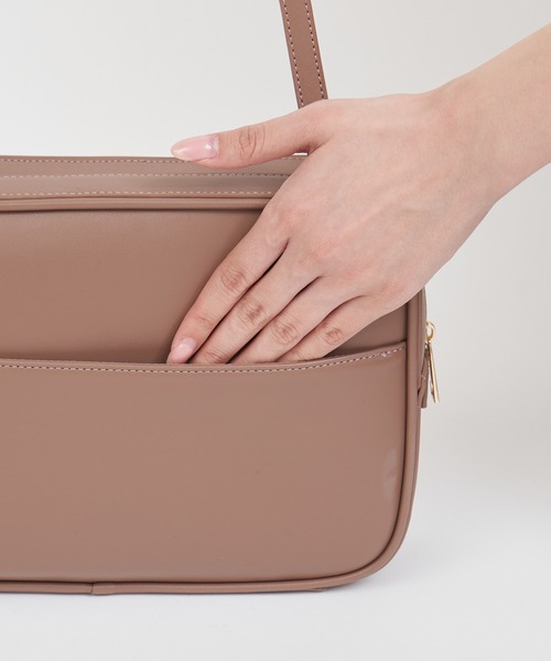 ROYAL PARTY（ロイヤルパーティー）の「エンボススクエアトートBAG（ショルダーバッグ・レディース・ブラック/モカ・FREE）」の8枚目の写真