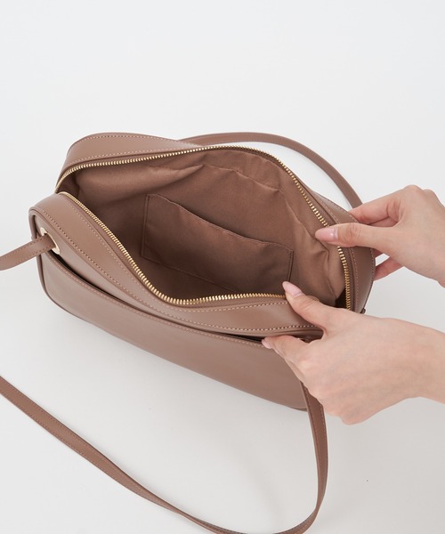 ROYAL PARTY（ロイヤルパーティー）の「エンボススクエアトートBAG（ショルダーバッグ・レディース・ブラック/モカ・FREE）」の10枚目の写真